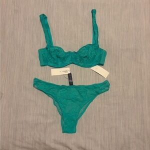 Elegant Green Lace Lingerie Set
